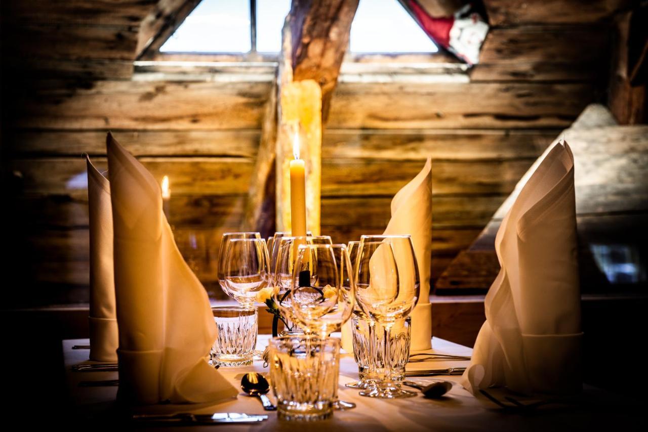 De Gamlas Hem Hotel & Restaurant أولو المظهر الخارجي الصورة