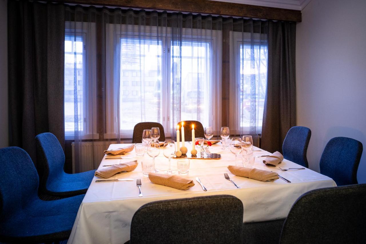 De Gamlas Hem Hotel & Restaurant أولو المظهر الخارجي الصورة